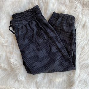 Kyodan Cropped Workout Pants
